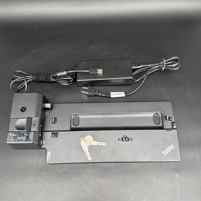 Estación de acoplamiento Lenovo ThinkPad Ultra 40AJ0135US Foto 1 de 4