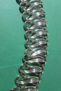 VINTAGE 1 1/2" wide goldtone cuff 8" long link bracelet - Picture 1 of 6