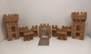 Retro 2004 Schleich Castle Walls Retired Rare Set Ideal Play Set Diarama - Picture 1 of 22