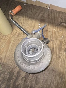 Holset Turbo HX35W Turbocharger 24 valve cummins - Picture 1 of 5