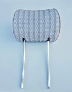 Mercedes Benz W124 E Klasse Kombi Ersatzteile - Kopfstütze, vorne/hinten, grauer Stoff - Bild 1 von 5