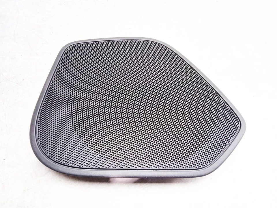 AUDI Q3 8U DOOR SPEAKER COVER GRILLE REAR RIGHT DRIVER SIDE 8U0035436 2016 - Image 1 of 4