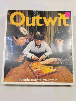 Vintage SEALED 1978 Outwit Parker Brothers Board Game - Image 1 of 4