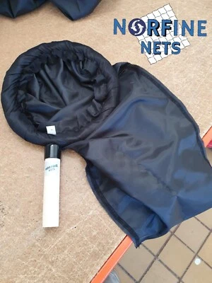 Padded Bird Catching Net 23cm Diameter 13cm Handle - Image 1 of 4