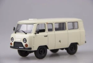 DeAgostini 1:43 Russian UAZ-452V №16 cars USSR  - Picture 1 of 2