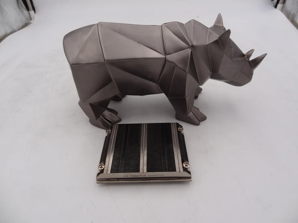 SuperMicro SNK-P0047PSR 1U Passive Proprietary CPU Heat Sink - Image 1 of 1
