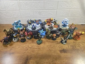 Skylander Activision Spyro Konvolut, 4 Plattformen & 26 Figuren, gebraucht - Bild 1 von 9