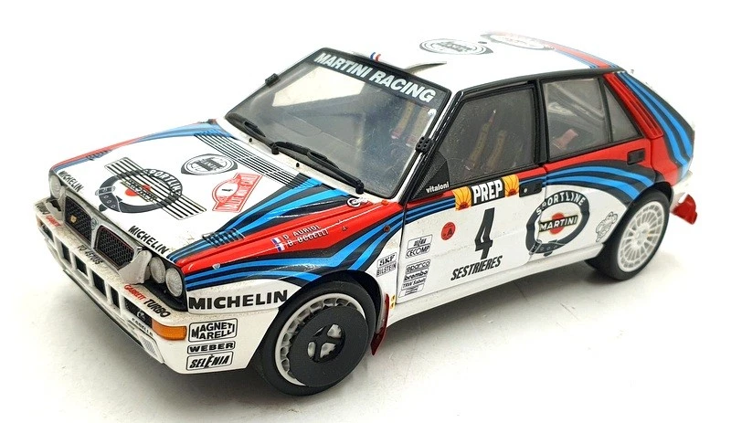 Kyosho 1/18 Scale Diecast DC13625H - Lancia Delta HF Intergrale Martini #4 RMC - Image 1 of 4