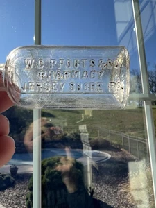 BOTELLA JERSEY SHORE VINTAGE W.C. PFOUT & SON FARMACIA, PA. - Imagen 1 de 6