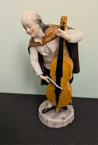 RARA Estatuilla De Porcelana CELISTA Capodimonte 1925-1967 De Colección, 7.25" Altura - Imagen 1 de 8