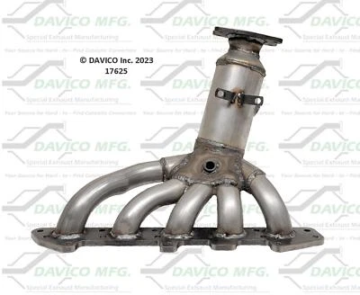 Catalytic Converter with Integrated Exhaust Manifold Fits 2005 2006 Volvo V50 2. - Изображение 1 из 4