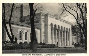Carte postale vintage auditorium commémoratif million de dollars monument Sacramento CA
