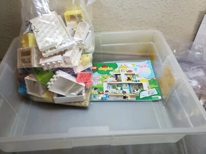 LEGO Duplo 10929 Modular Playhouse with Family, Pre-owned, Missing 15 parts, VGC - Picture 1 of 15