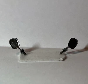 2 mirrors Volvo P1800 ES Minichamps 1 complete L/R resin, chrome-plated 1:18 - Picture 1 of 7