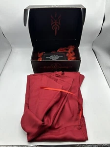 Diablo IV 4 Limited Edition Cape Box And Card Hail Lilith Merch Blizzard - Picture 1 of 15
