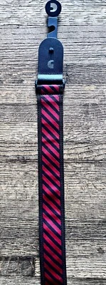 Correa de guitarra D'Addario Planet Waves 50SJPO3 jacquard rayas rojas y negras Foto 1 de 4