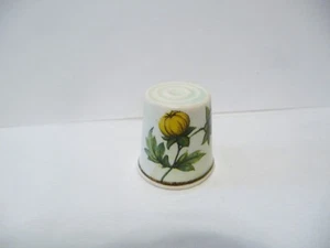 THIMBLE VINTAGE CERAMIC BLUE & YELLOW FLOWERS - Picture 1 of 5