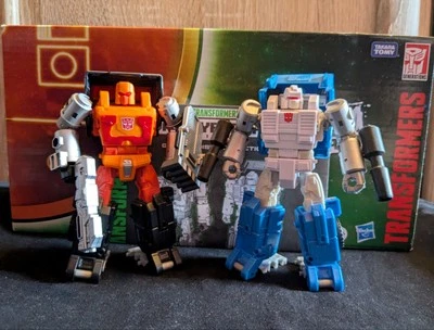 Transformers Kingdom - Puffer & Road Ranger - Bild 1 von 4