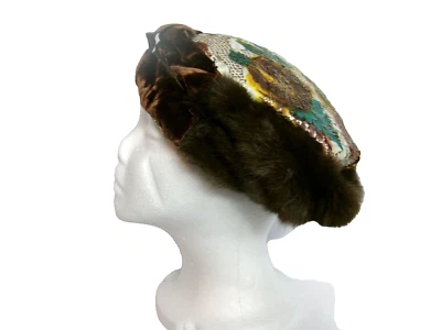 Charming MCM Vintage Floral Fabric & Fur Beret Fascinator Ladies Hat - Image 1 of 4