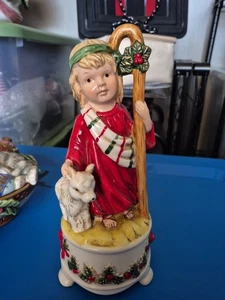 Christmas Joseph And Lamb Music Box - Picture 1 of 3