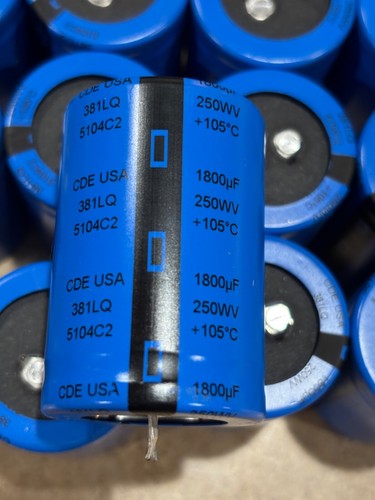 Condensateur Aluminium 1800uF 160V 105°C – Snap-in, Marque Krummer, Neuf Sous Blister