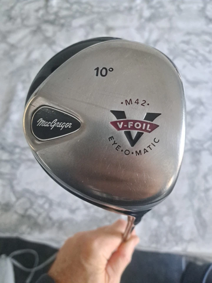 MENS MACGREGOR V-FOIL EYE-O-MATIC M42 DRIVER, 10' LOFT RIGHT HANDED REGULAR FLEX - Image 1 of 4