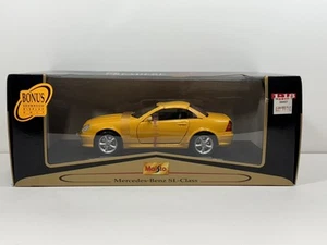 Mercedes Benz SLK Amarillo Escala 1:18 Diecast Premiere Edition Maisto - Imagen 1 de 4