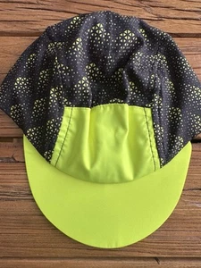 PACE SPORTSWEAR WICKING POLYESTER RUNNING HAT HI VIZ STYLE WITH DRAWCORD ELASTIC - Picture 1 of 8