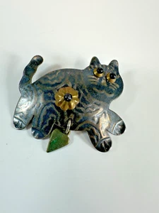 Vintage Brooch Cat Sterling Silver Blackened Artistic Dangle - Picture 1 of 6