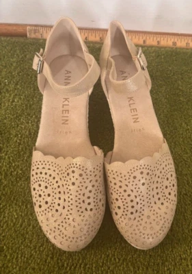 Alpargatas metálicas doradas claras Anne Klein Flex para mujer talla 9,5 cómodas LEER Foto 1 de 4