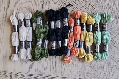 DMC Laine Colbert Virgin Wool Yarn Needlepoint Tapisserie 8 Meters Lot Vintage - Image 1 of 4