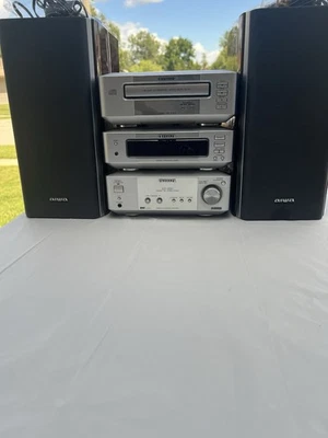 Aiwa Hi-Fi Stereo System with Speakers and Multi-Component Stack XR-M99   WORKS! - Image 1 of 4