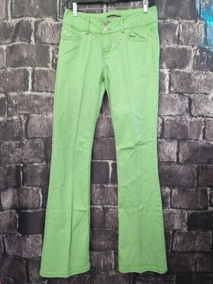Pantalones de mezclilla para mujer London verdes talla 4 (29X34) calidad premium elásticos acampanados Foto 1 de 4