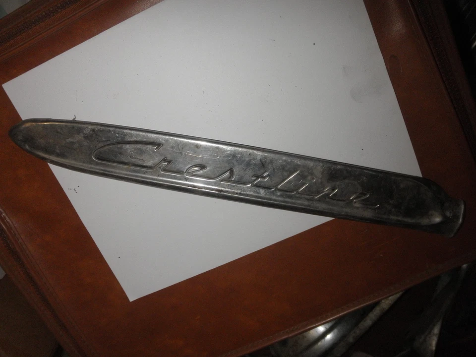 Ford Vintage 1953 Crestline отделка молдингом переднего крыла эмблема - Изображение 1 из 4