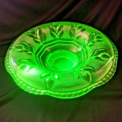 Vintage Uranium Vaseline Glass 'Wilhelm' Bowl by Walther 1930's Green Glow - image 1 of 4