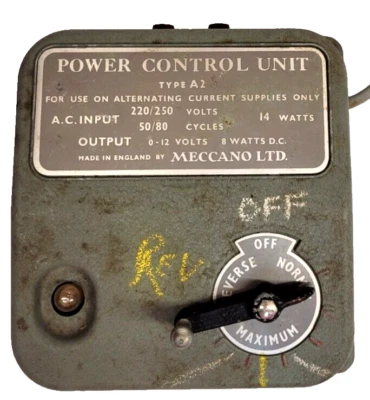 Meccano Type A2 Grey 12 Volt 8 Watt Analogue DC Train Power Control Unit Vintage - Image 1 of 4