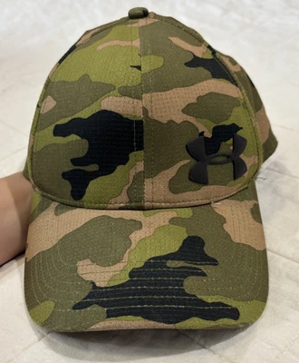 Under Armour Green Brown Camouflage Camo Stretch Hat Size Medium/Large - Image 1 of 4