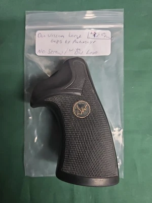 Dan Wesson 大框架握把 🇺🇸 Pachmayr Square Tang 原始设备制造商握把带 DW 标志! — 第 1/4 张图片