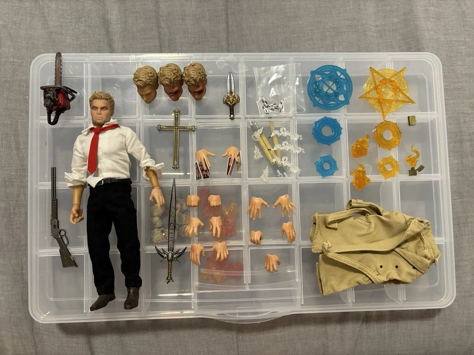 Figura de acción colectiva Mezco One:12 Constantine edición Deluxe Foto 1 de 1