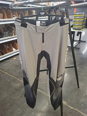 Fly Racing Women's WMN Lite Pants Sz 7/8 Grey/Blk 376-63107 Foto 1 de 3