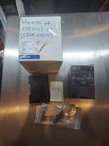 (UNUSED BUT WITH COSMETIC DAMAGE) OMRON CJM2-CPU35 PROGRAMMABLE LOGIC CONTROLLER - Picture 1 of 8