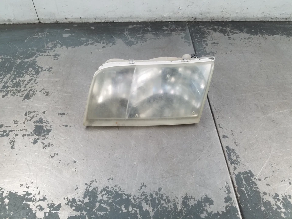 Luz de cabeza izquierda Grand Marquis Crown Vic Police 2011 #2203 B8 Foto 1 de 4