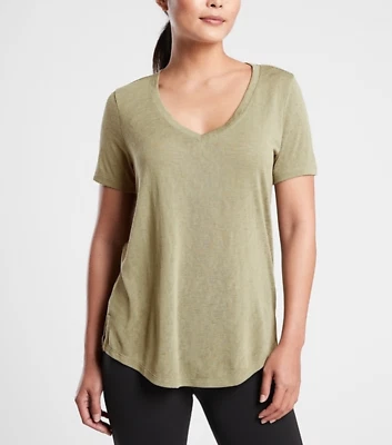 ATHLETA WOMEN'S SHADOW OLIVE SCOOP V-NECK SHORT SLEEVE BREEZY TEE PETITE Sz SP - Image 1 of 3