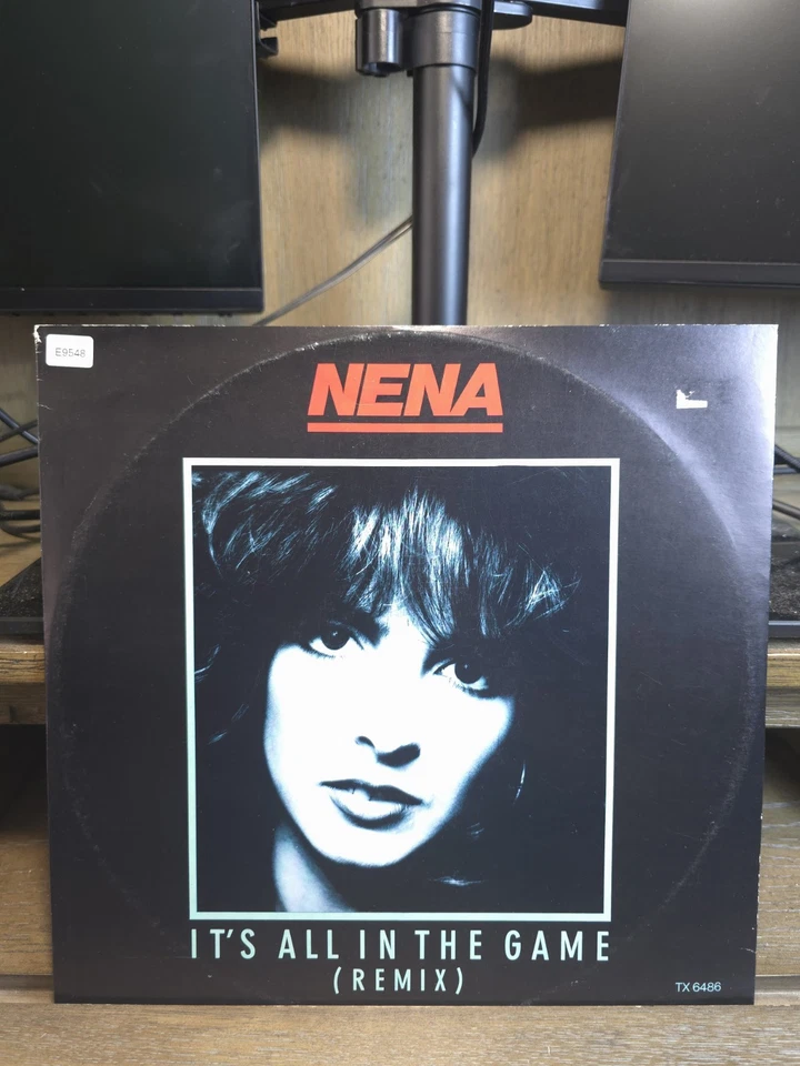 NENA - IT’S ALL IN THE GAME - EPIC ‎– TX 6486 - 1985 -  12" Remixes Foto 1 de 4