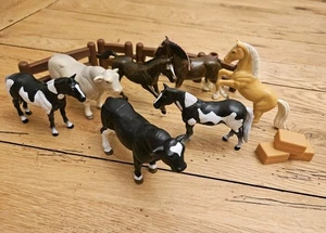 Vintage Ertl Bauernhof Tier Figuren & Zaun 2 Bullen & 5 Pferde - Bild 1 von 7