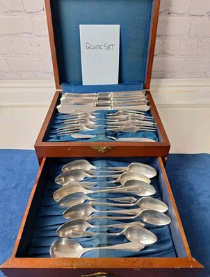 Винтажные столовые приборы арт декко Oneida Community Dutchess тюдоровская тарелка 26 шт./коробка/1920-30-е - Изображение 1 из 4