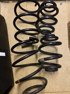 BMW E46 330D 2004 OEM SPRINGS FRONT AND BACK - Picture 1 of 3