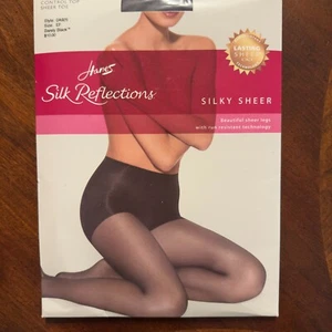 NEW! Hanes Silk Reflections Control Top Style # OA925:  Sz EF,  Barely There - Picture 1 of 5