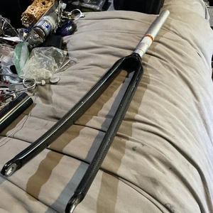 1” Threadless Carbon Fiber Fork 700c - Picture 1 of 17
