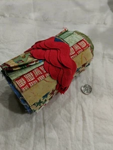 QUILTING FABRIC CHRISTMAS 18 QUARTER YARDS BUNDLE, PANEL & RICKRACK - Picture 1 of 7